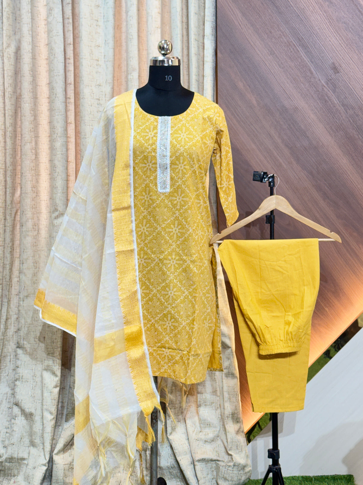 8176 - Cotton 3pc Kurta Set