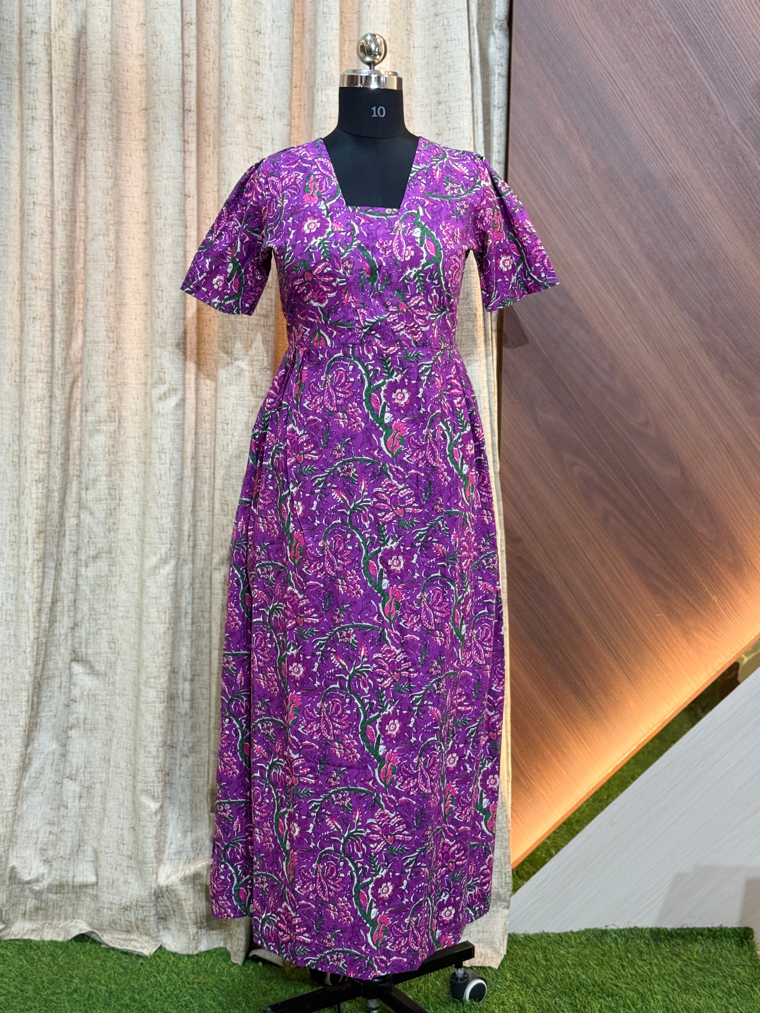 8421 - Frock Style Nighty