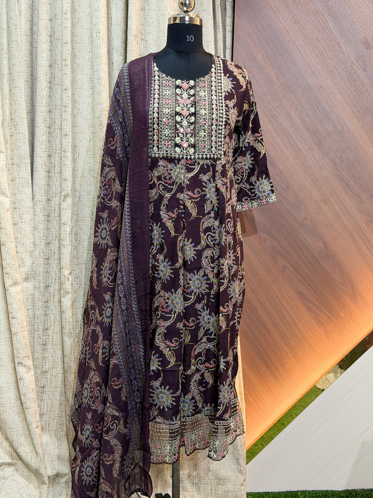 S138  -  Anarkali kurtis with duppatta