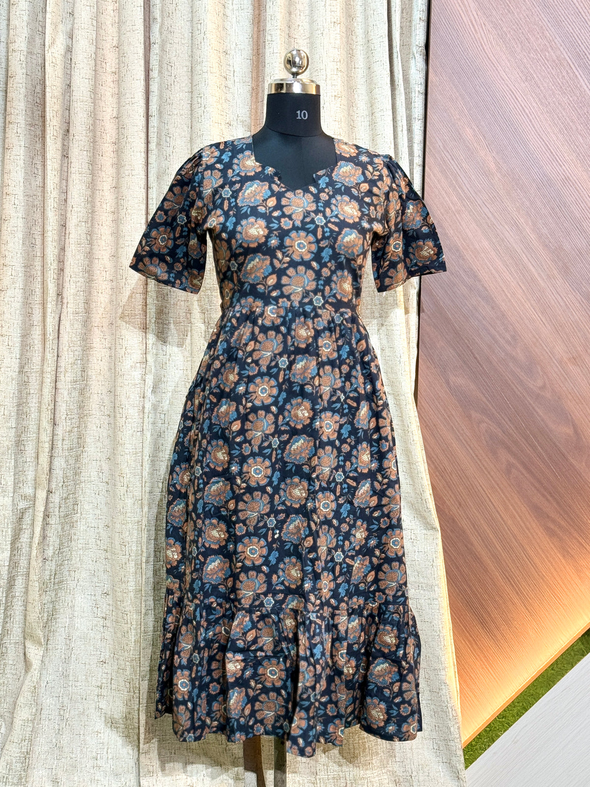 B722  -Cotton Frock
