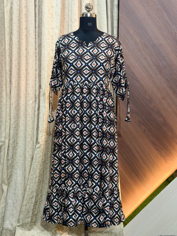 B771  - Frocks