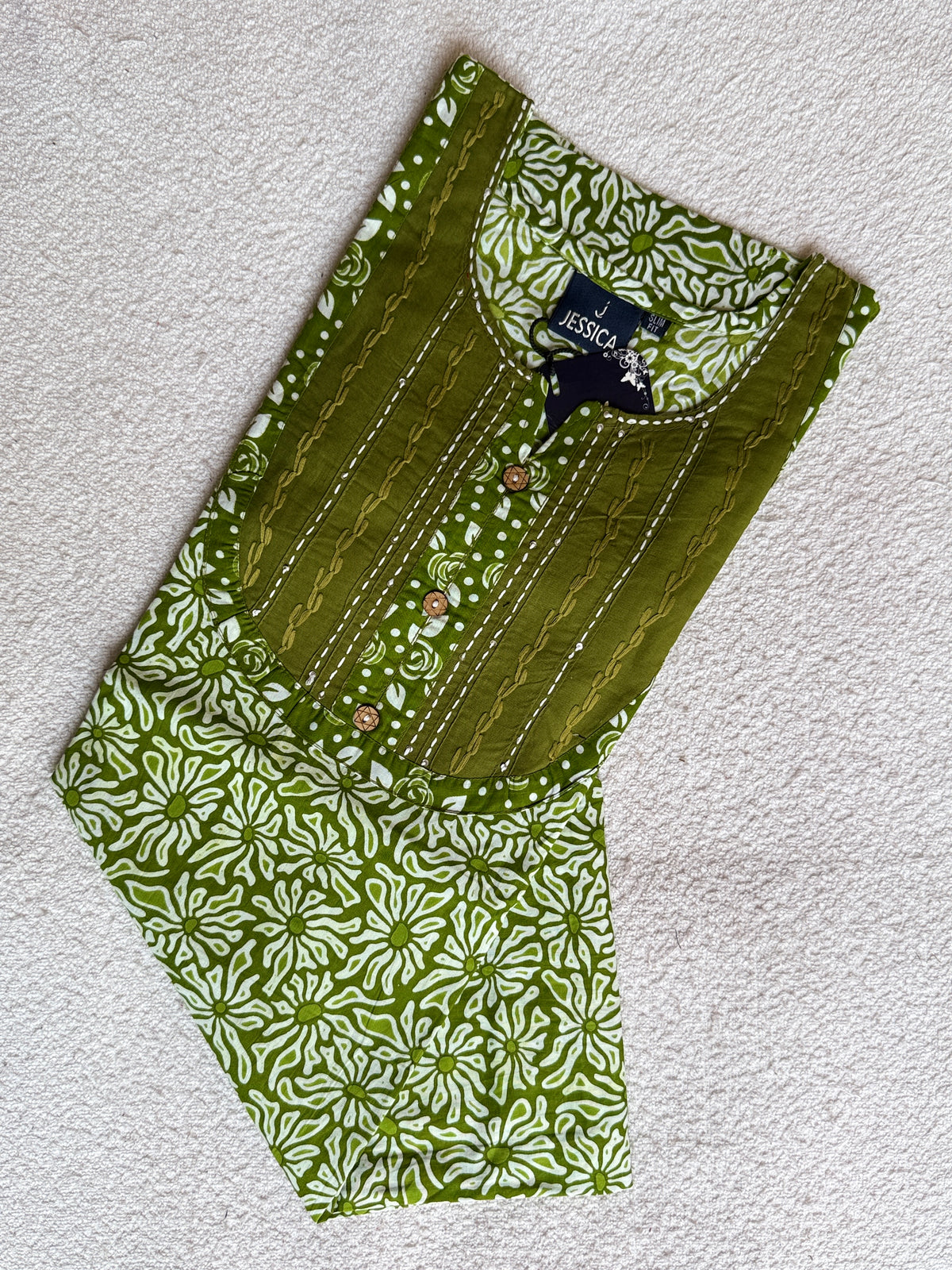 J491 - JESSICA Nighty (Slim Fit )