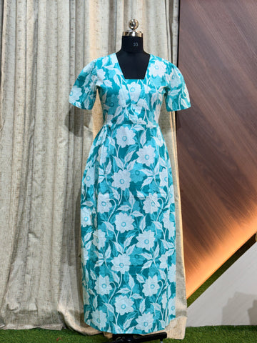 8748 - Frock Style Nighty