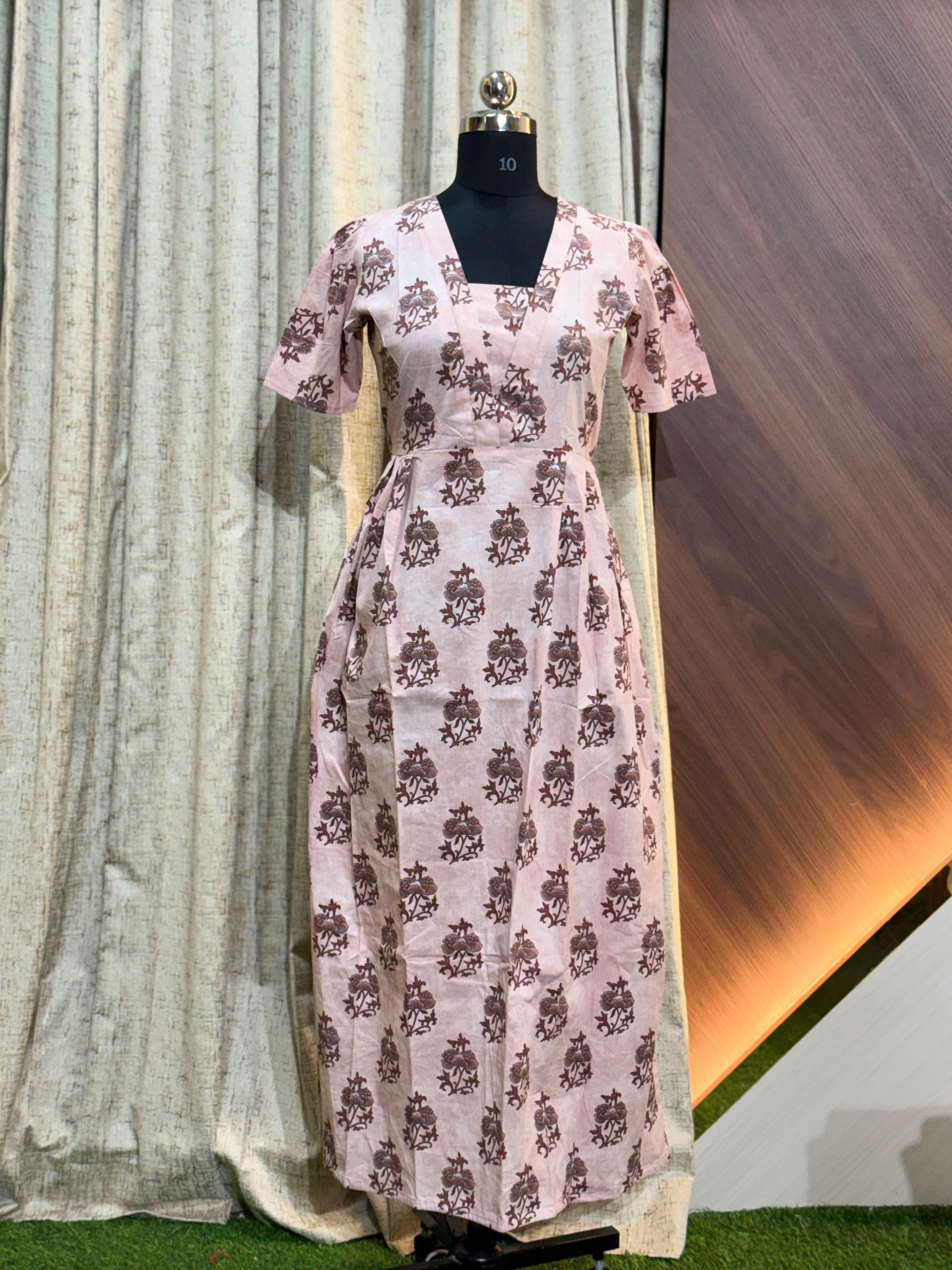 8756 - Frock Style Nighty