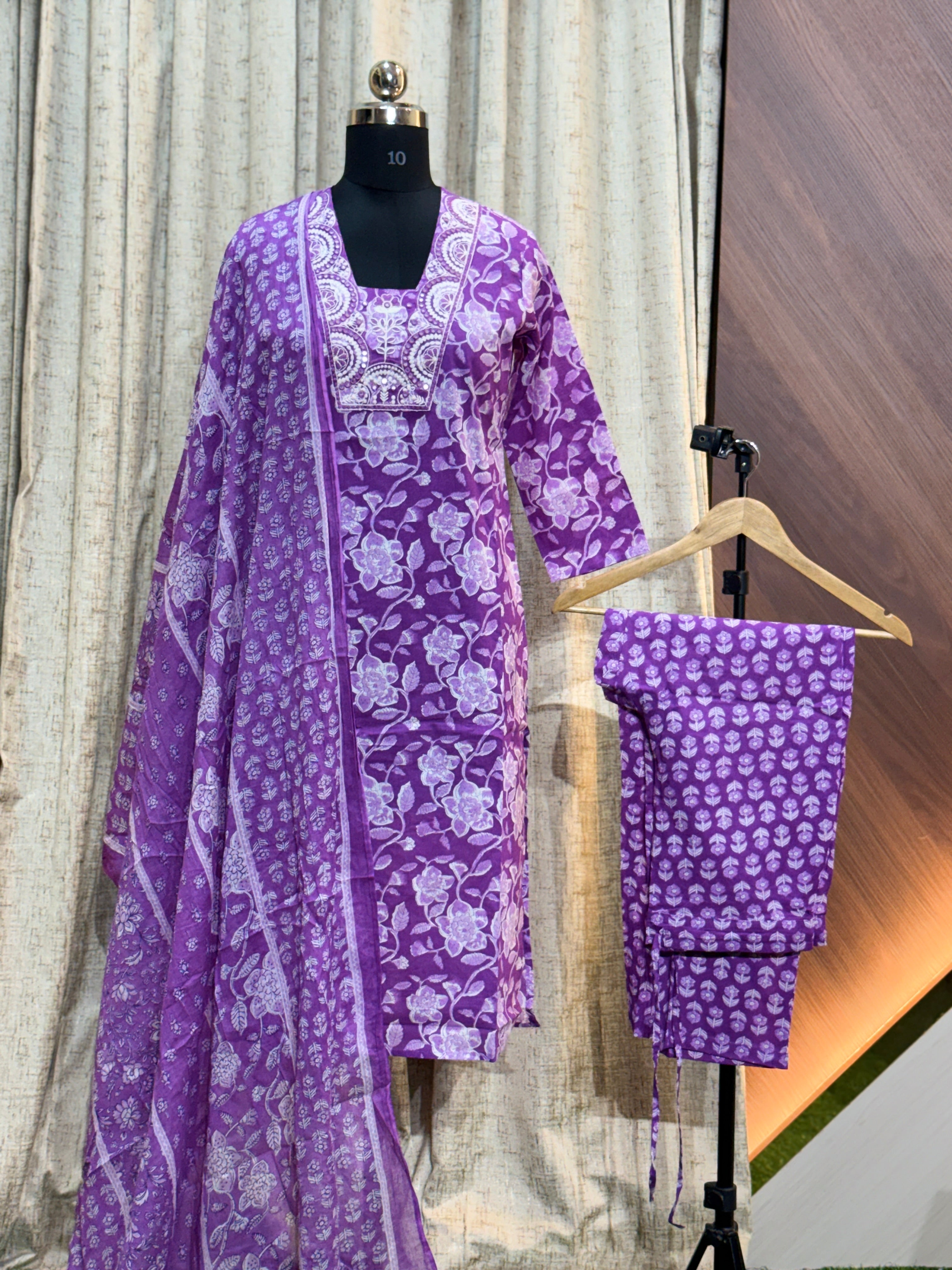 8737 - Cotton 3pc Kurta Set