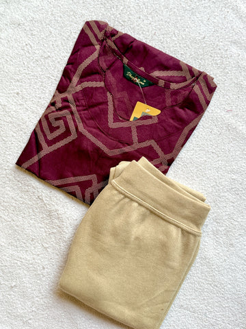 B870 - Kurti with Jeggings Combo