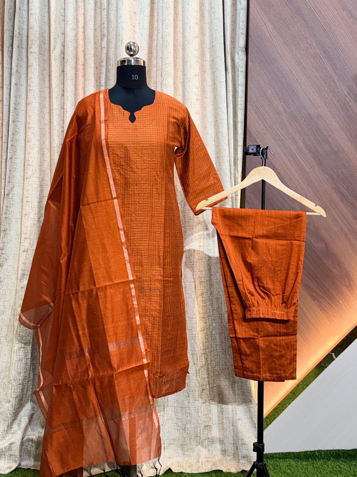 B883 - Kurti with Pant and Dupatta