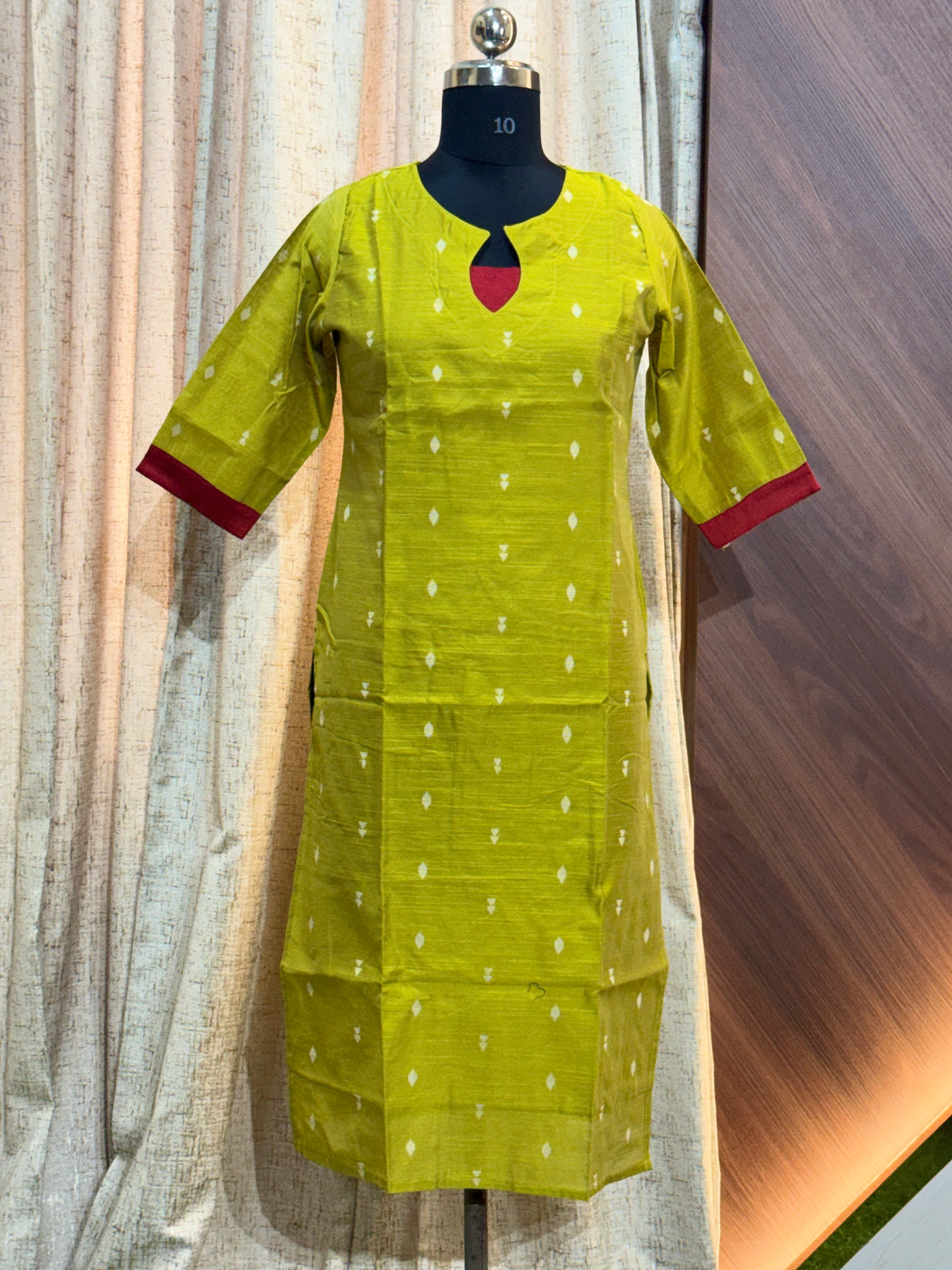 B438 - SILK KURTIS (For a wider hipline, buy one size larger)