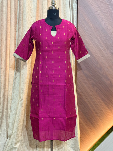 B440 - SILK KURTIS (For a wider hipline, buy one size larger)