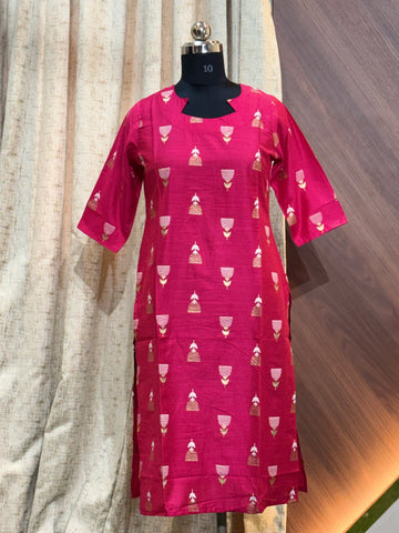 9000 -  SILK KURTIS