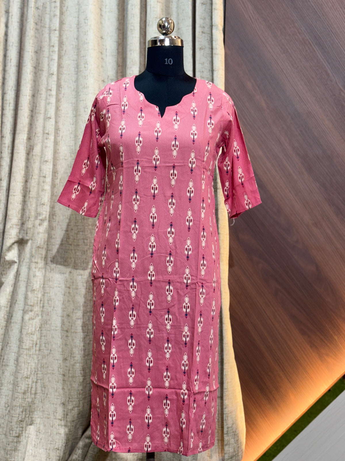 B933 - Daily wear Kurtis