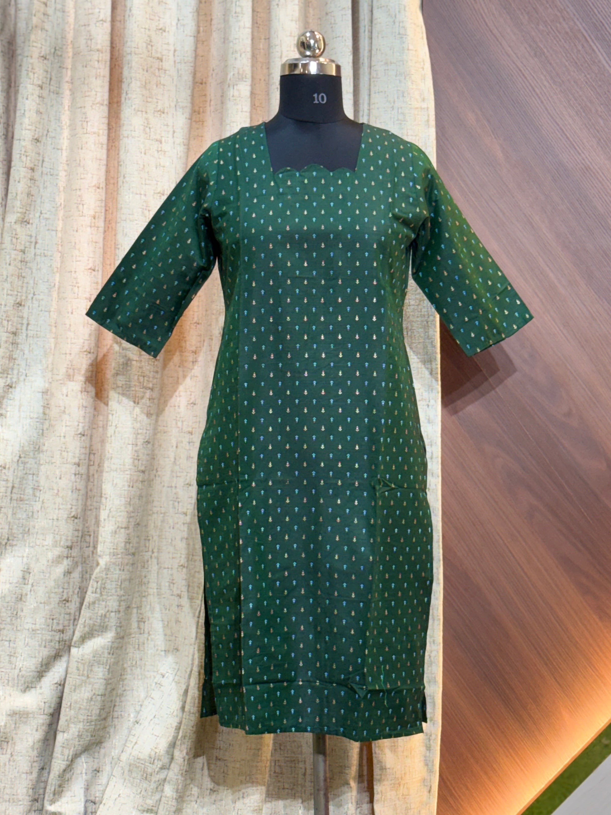 8995 -  SILK KURTIS