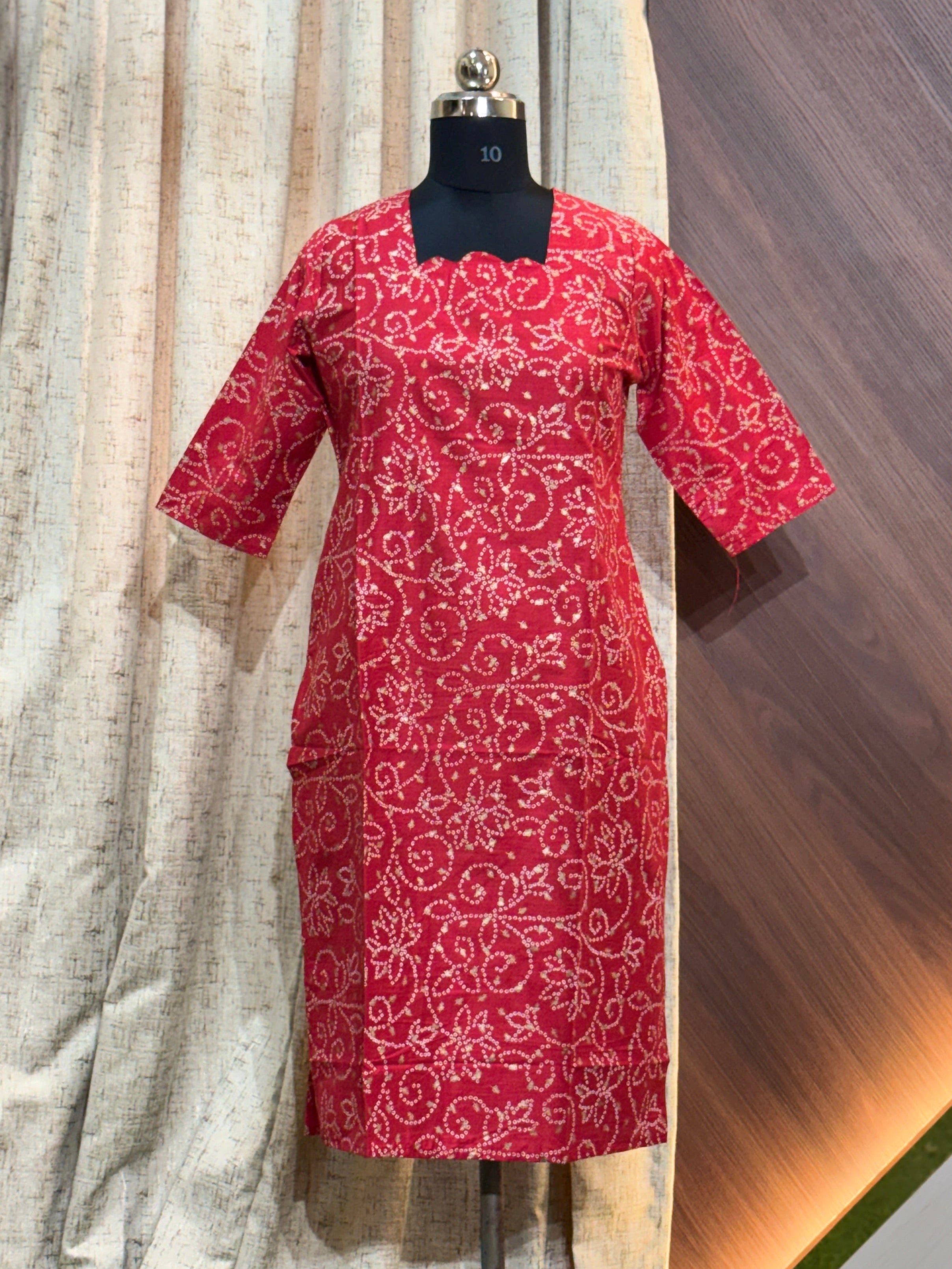 8997 -  SILK KURTIS