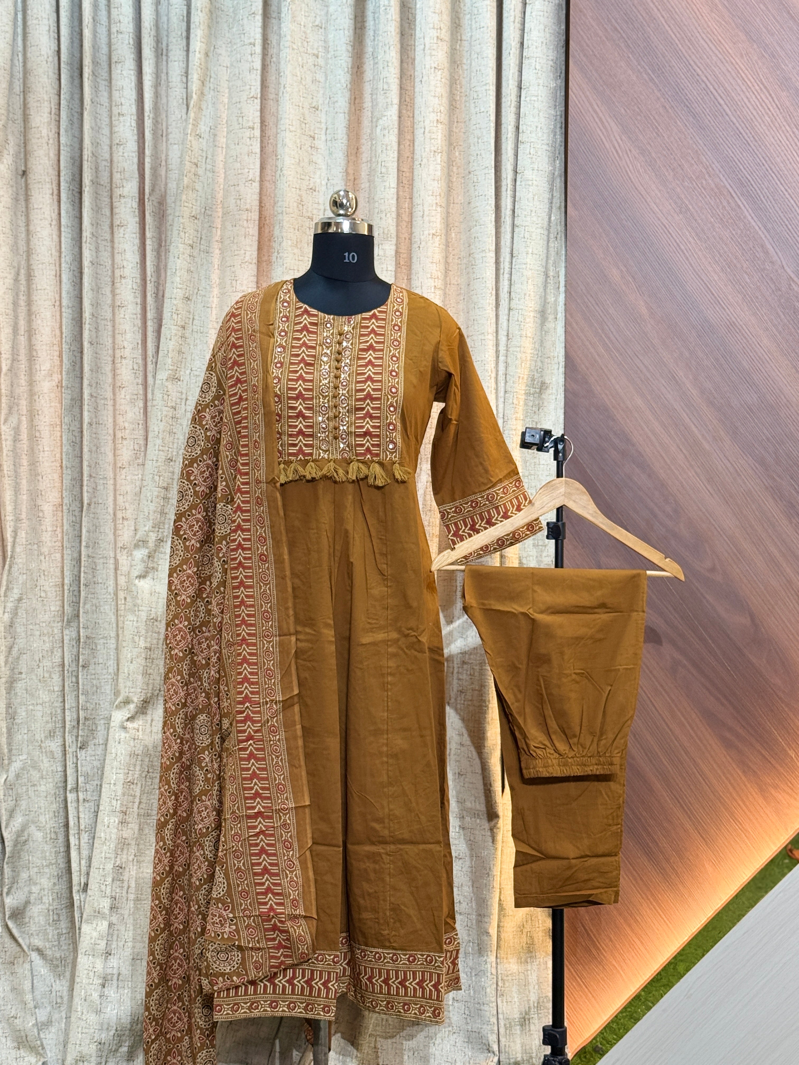 9008 - Cotton 3pc Kurta Set