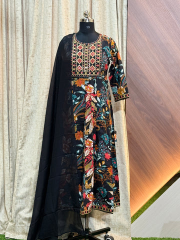 9034 -  Anarkali kurtis with duppatta