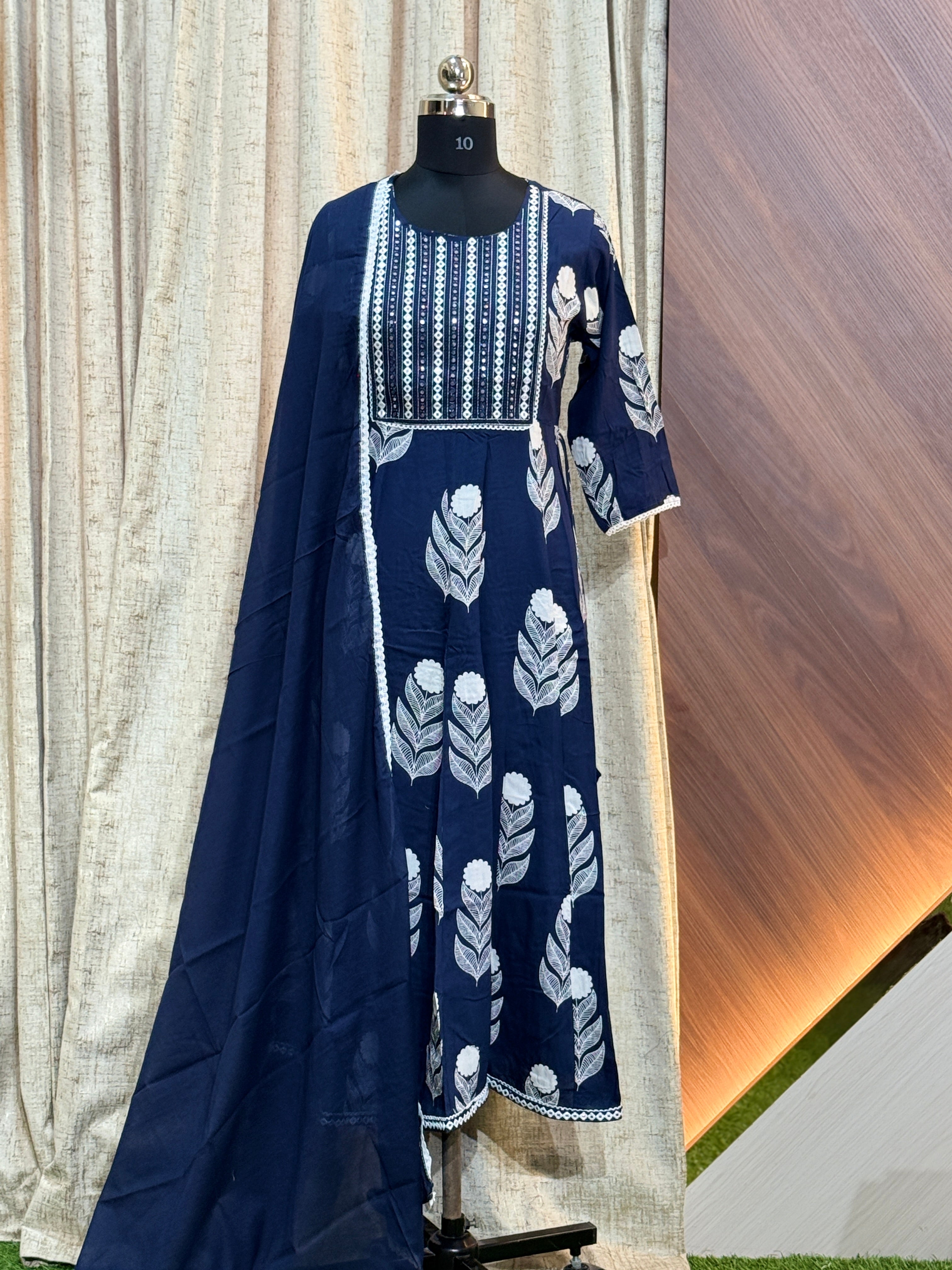 9033 -  Anarkali kurtis with duppatta