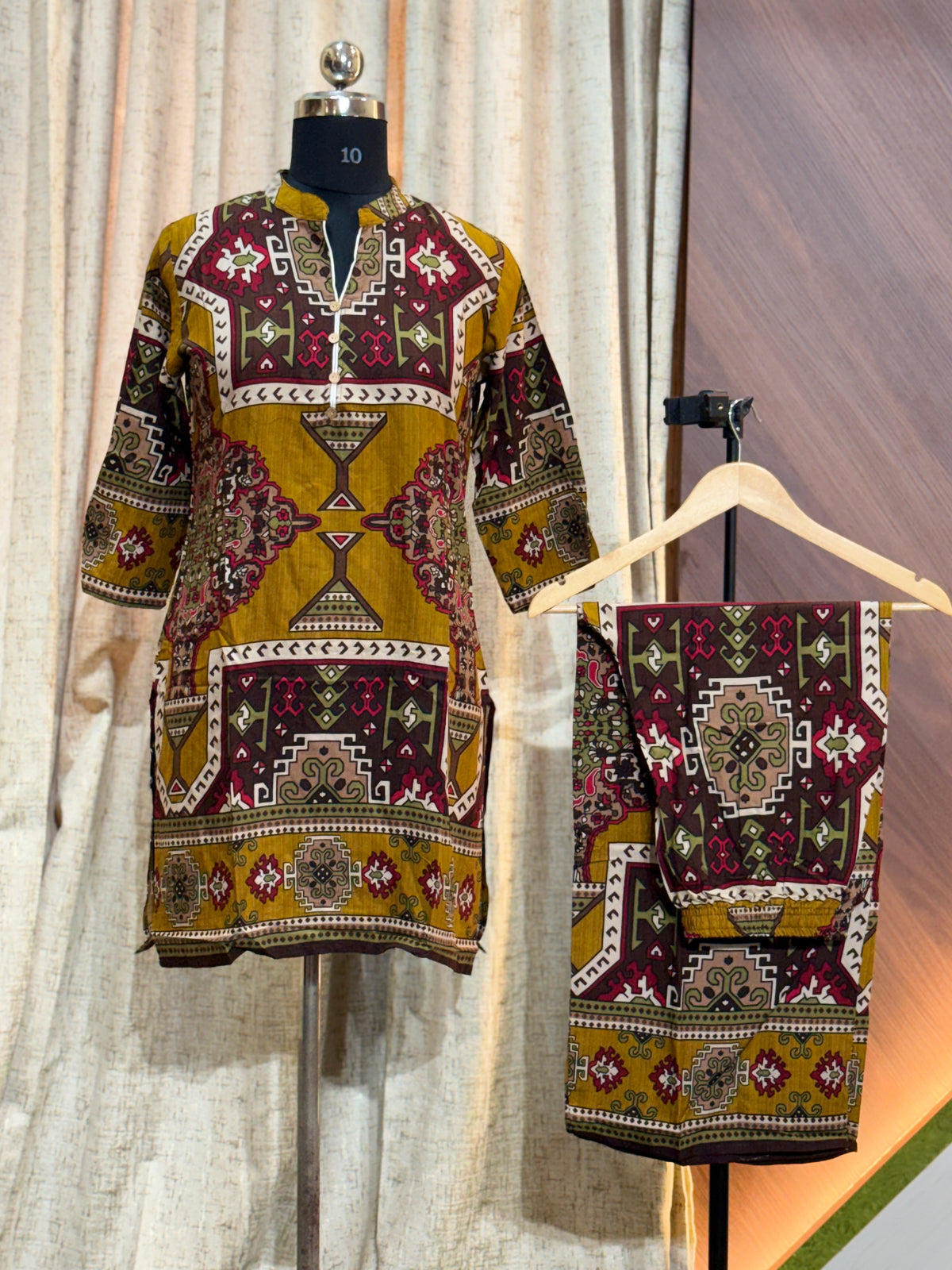 B958 -  Premium Ethnic Printed Kurti with Matching Pants