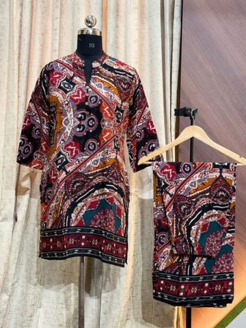 B954 -  Premium Ethnic Printed Kurti with Matching Pants