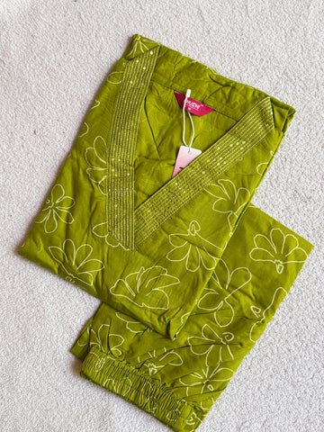 B965  - Co-ords Rayon