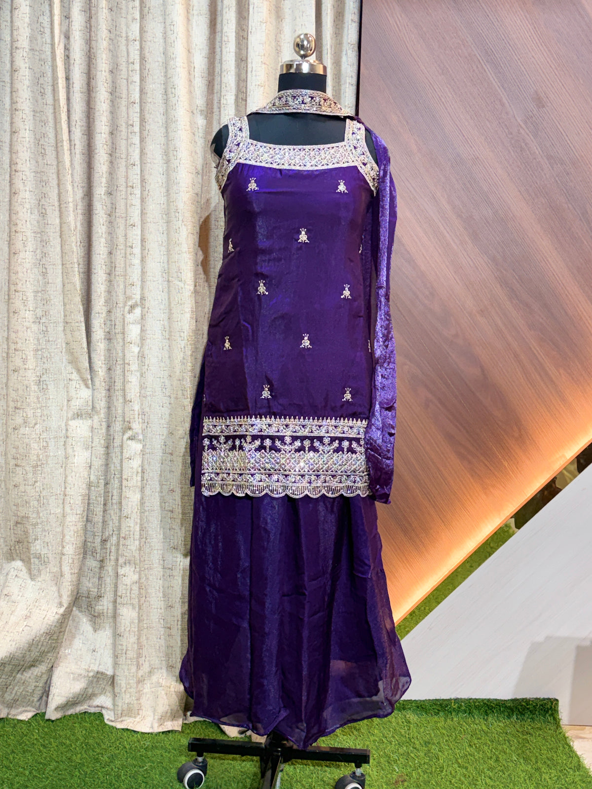 SH05 -  Sharara Sets