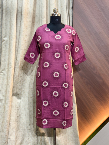 9139 - Daily wear Kurtis