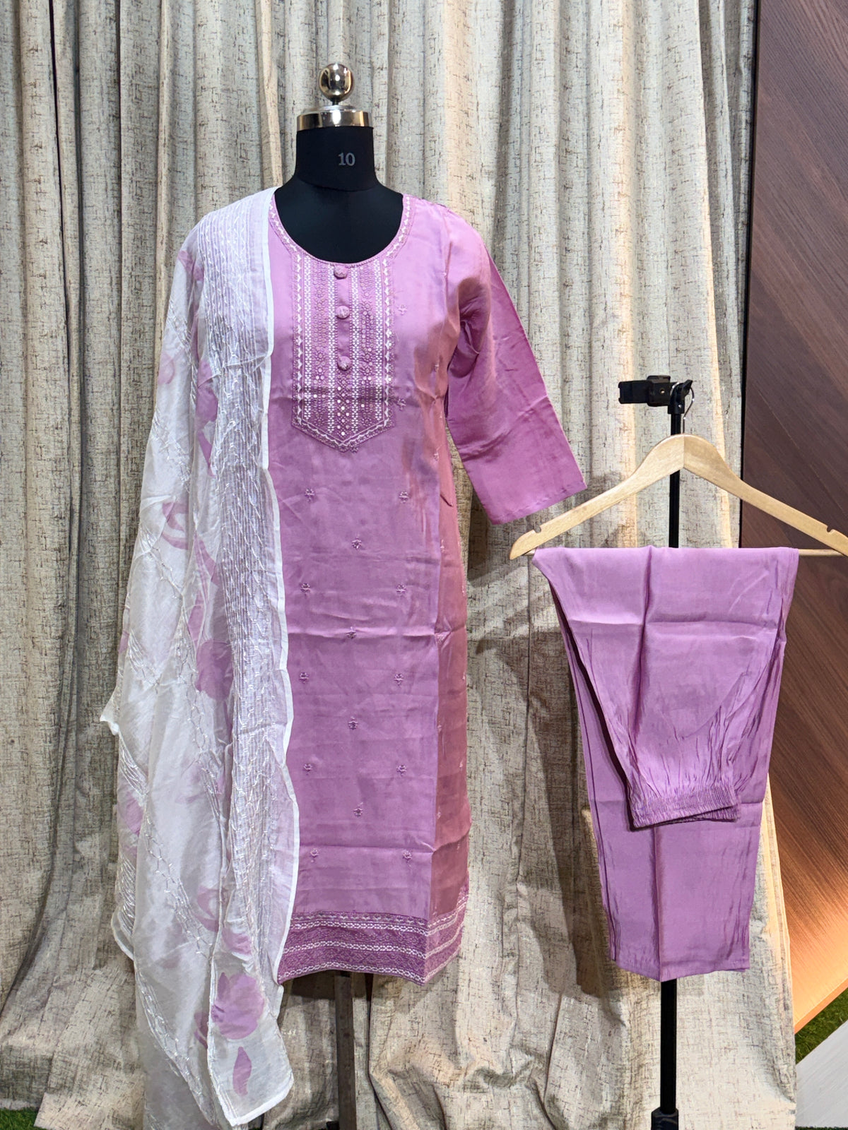 B999  - Kurti with Pant and Dupatta