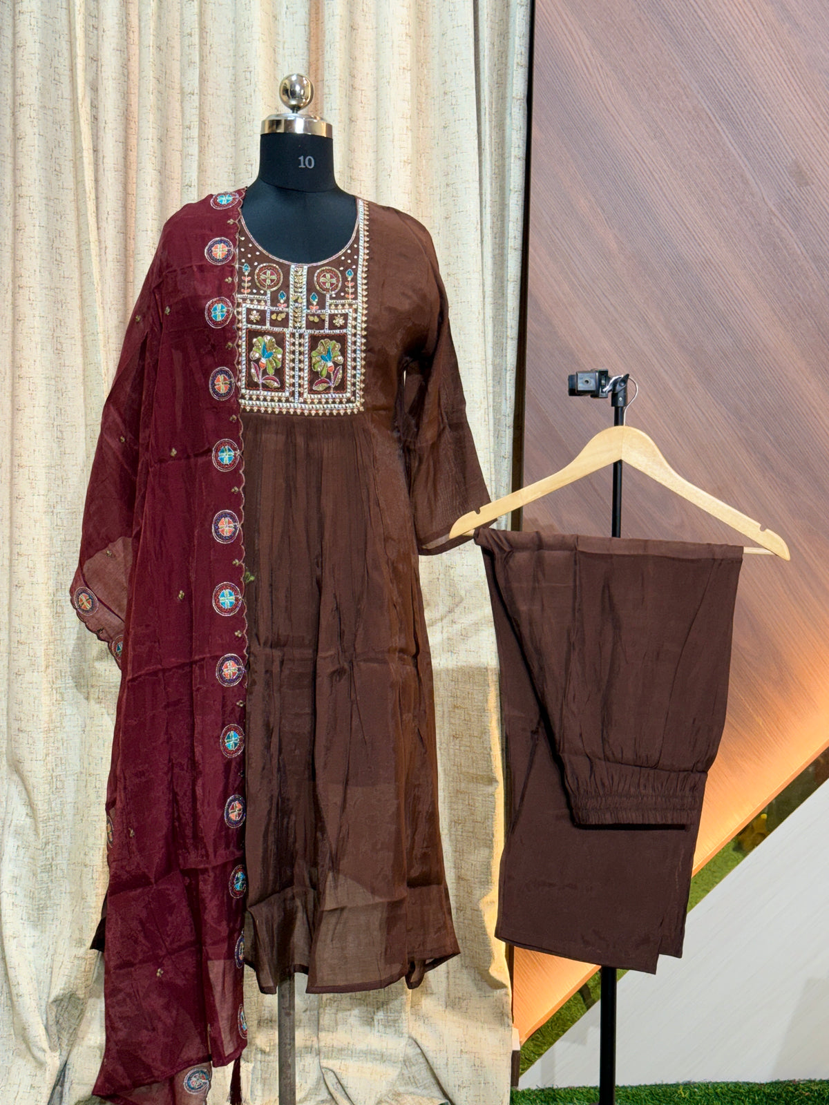 S039 - Kurti with Pant and Dupatta
