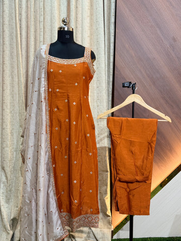 S042 - Kurti with Pant and Dupatta