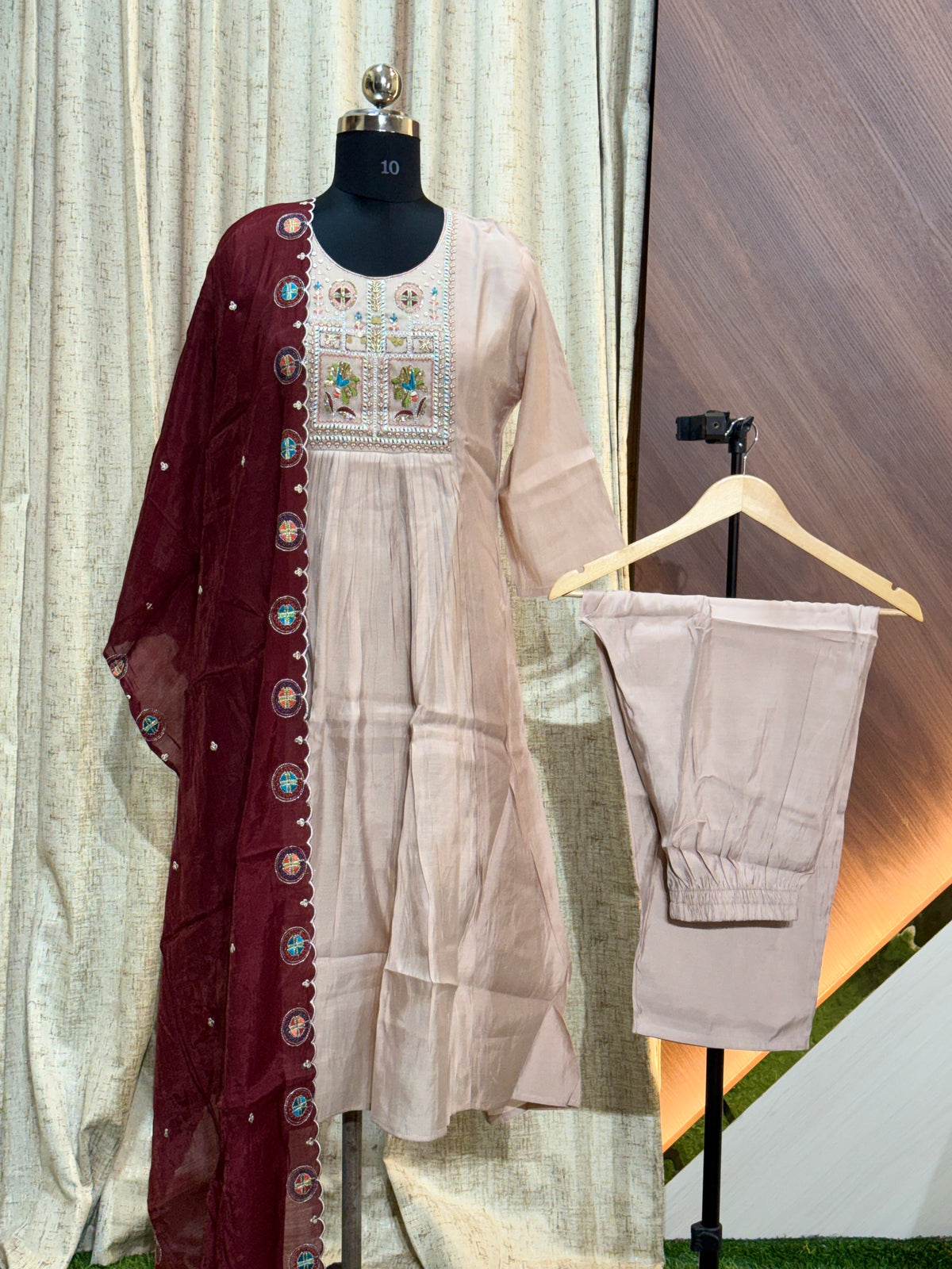 S019 - Kurti with Pant and Dupatta