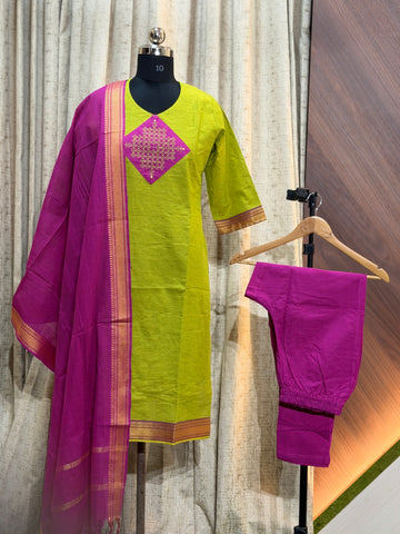 9300 - Kurti with pant and Duppatta ( Mangalagiri )