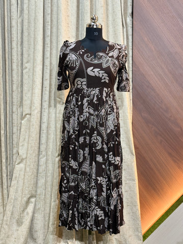 9372 - Fit & Flared Frock
