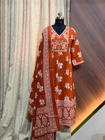 9455 -  Anarkali kurtis with duppatta