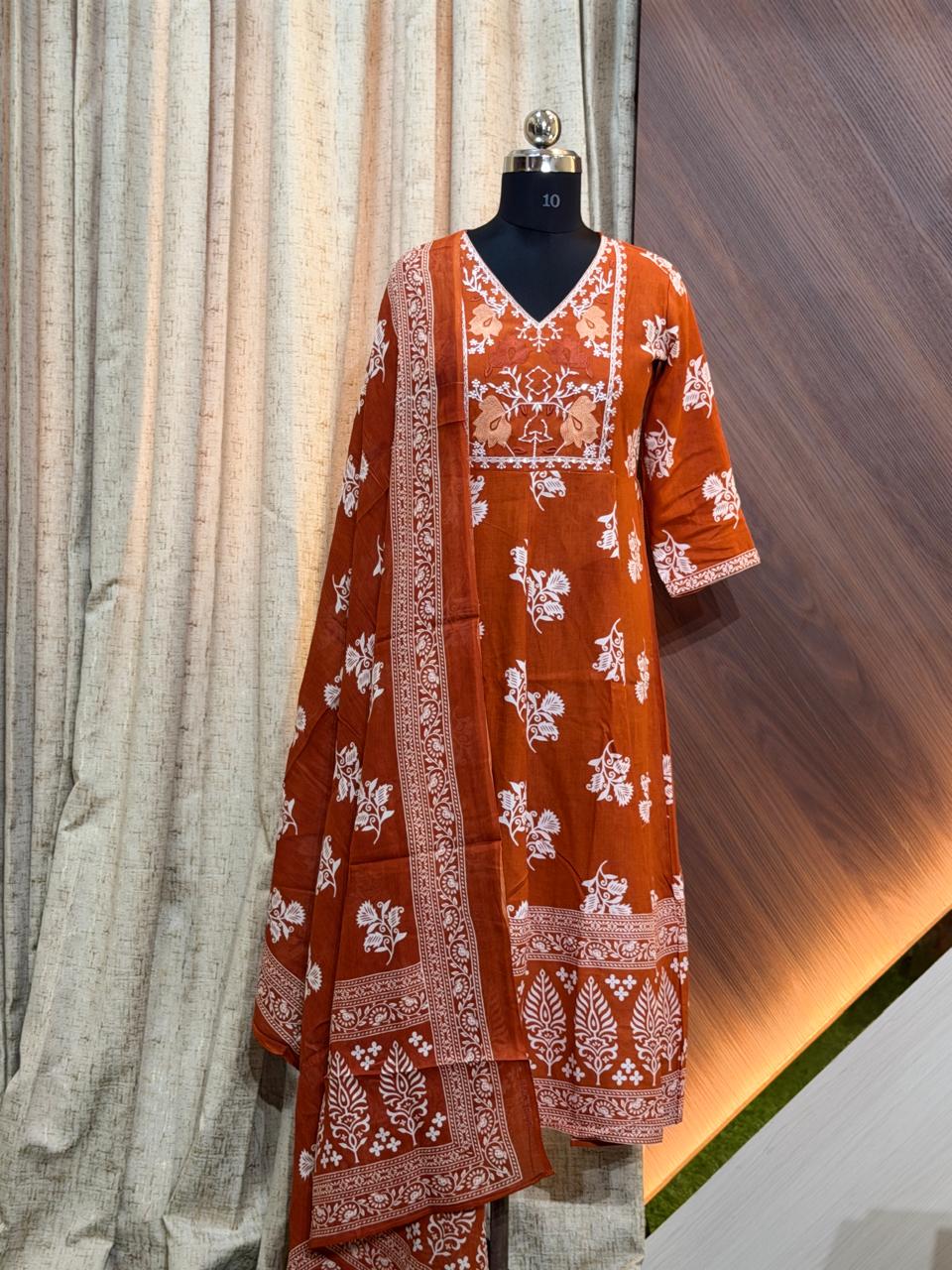9455 -  Anarkali kurtis with duppatta
