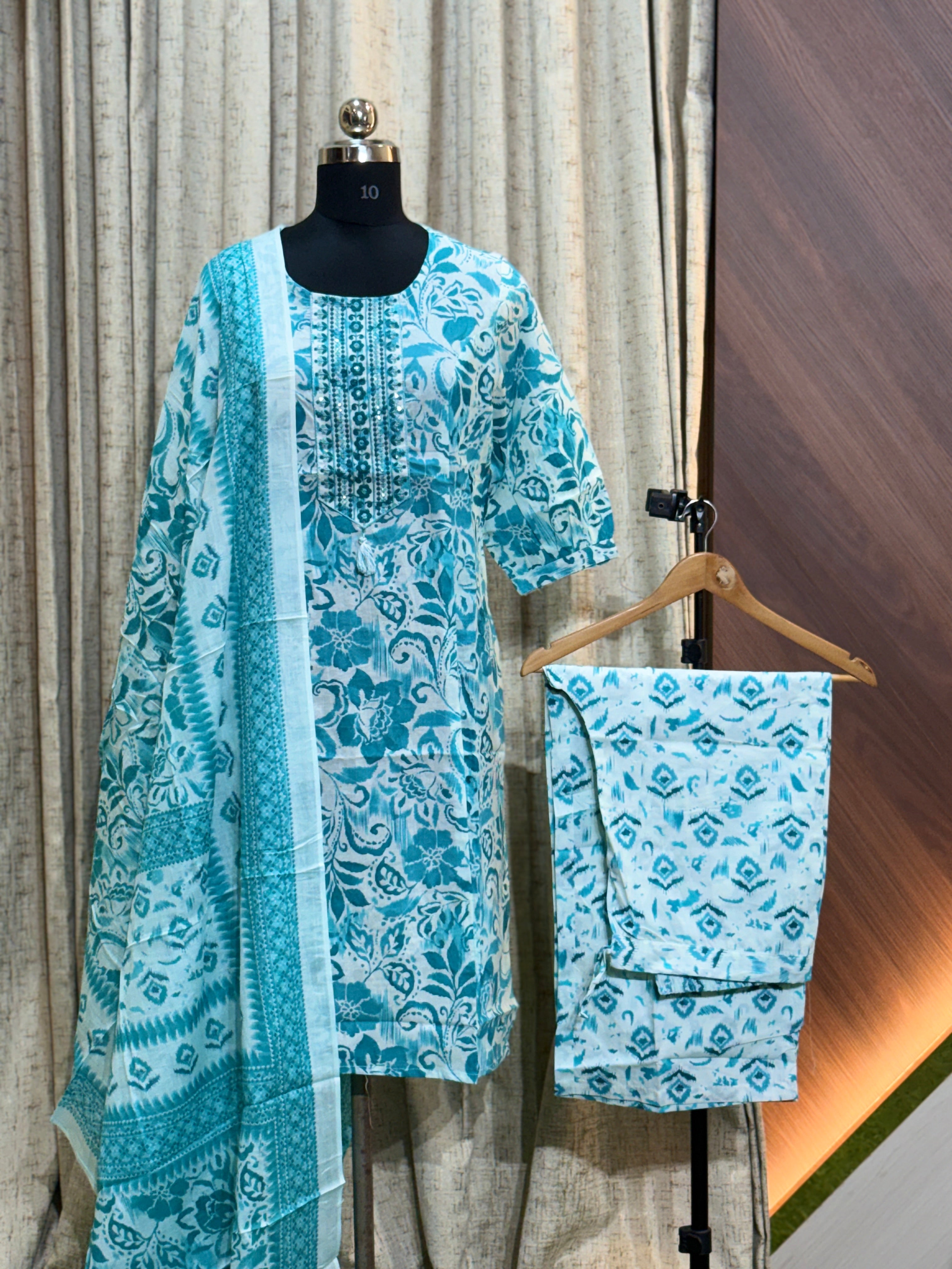 9562  - Cotton 3pc Kurta Set