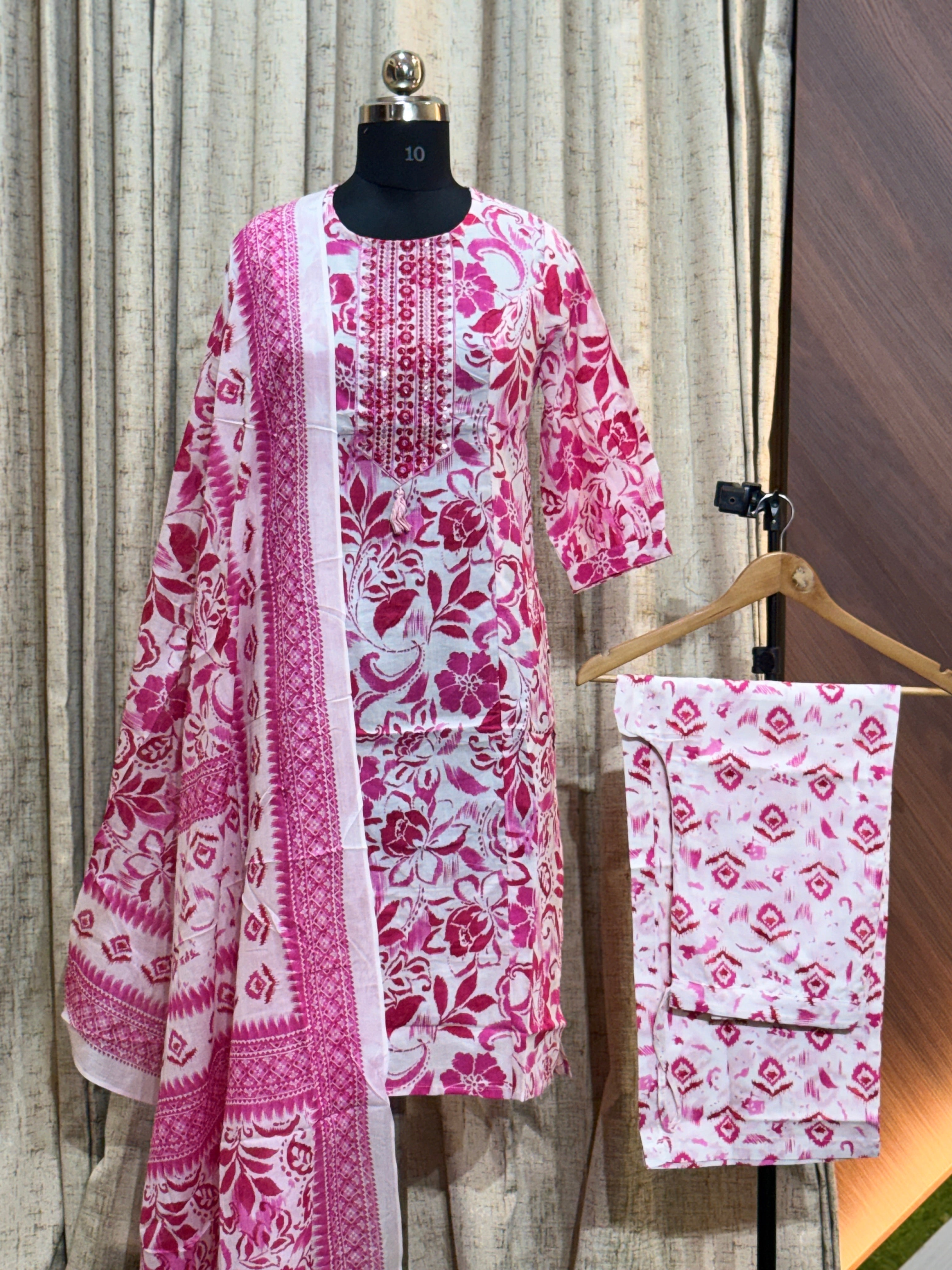 9561  - Cotton 3pc Kurta Set