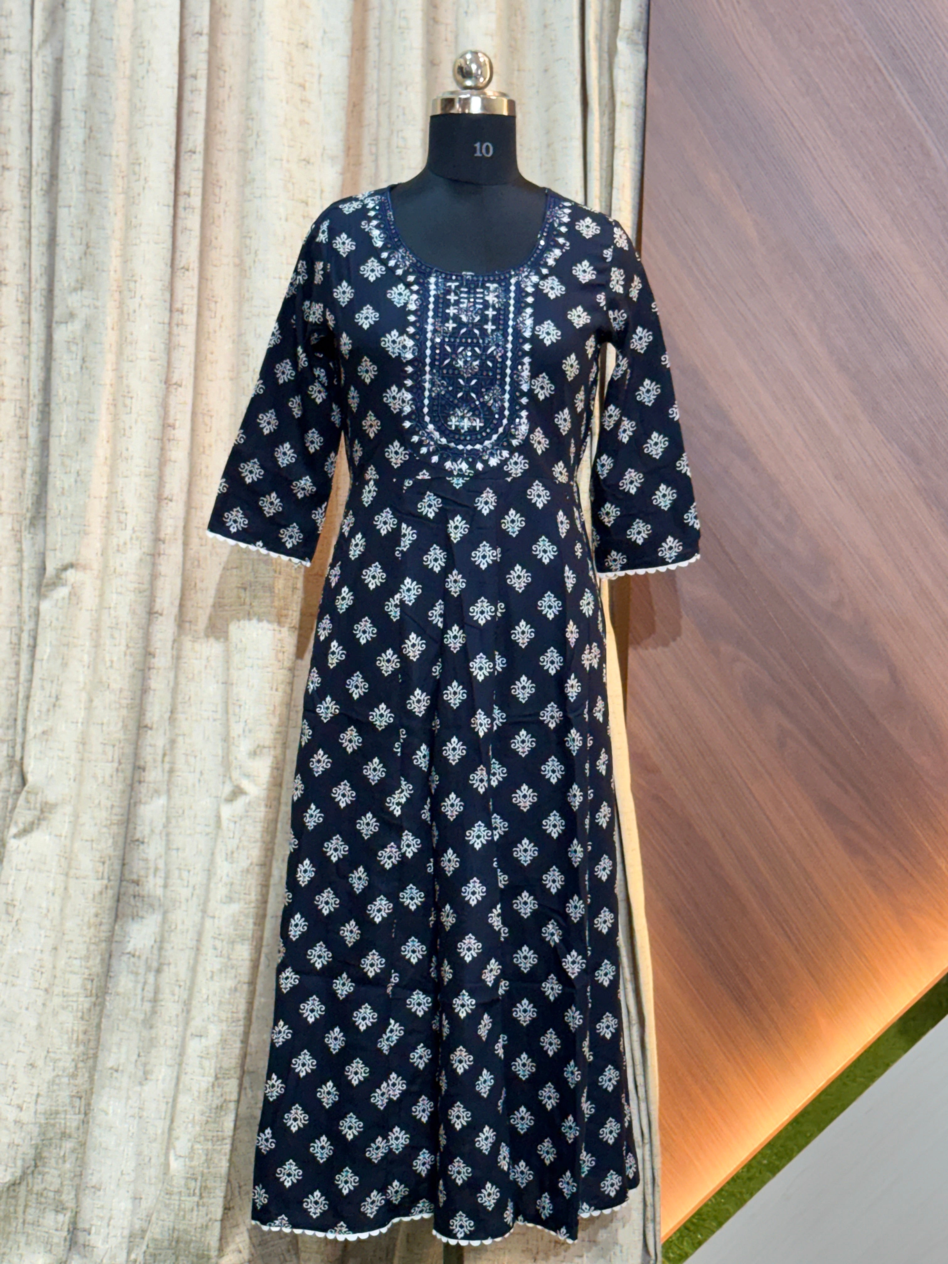 9575 -  Anarkali Kurtis