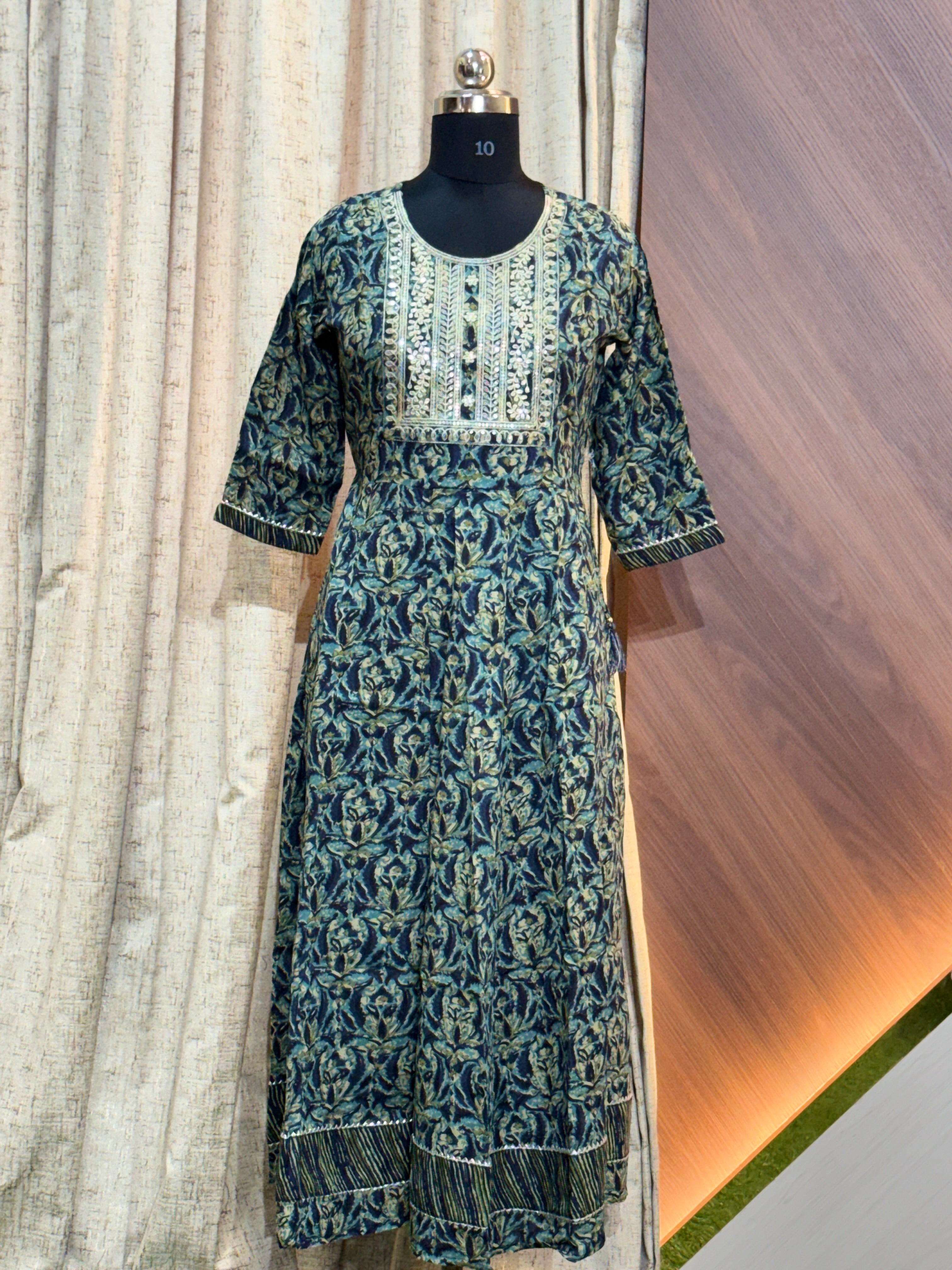 9580 -  Anarkali Kurtis