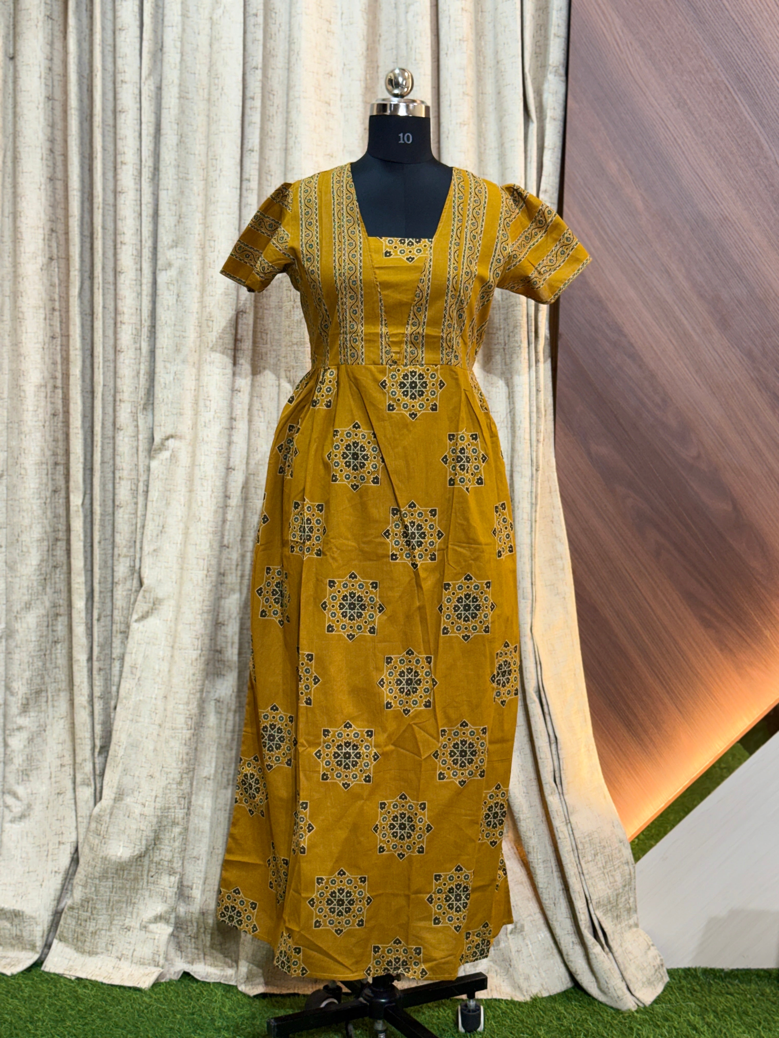 9610 - Frock Style Nighty