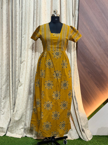 9610 - Frock Style Nighty