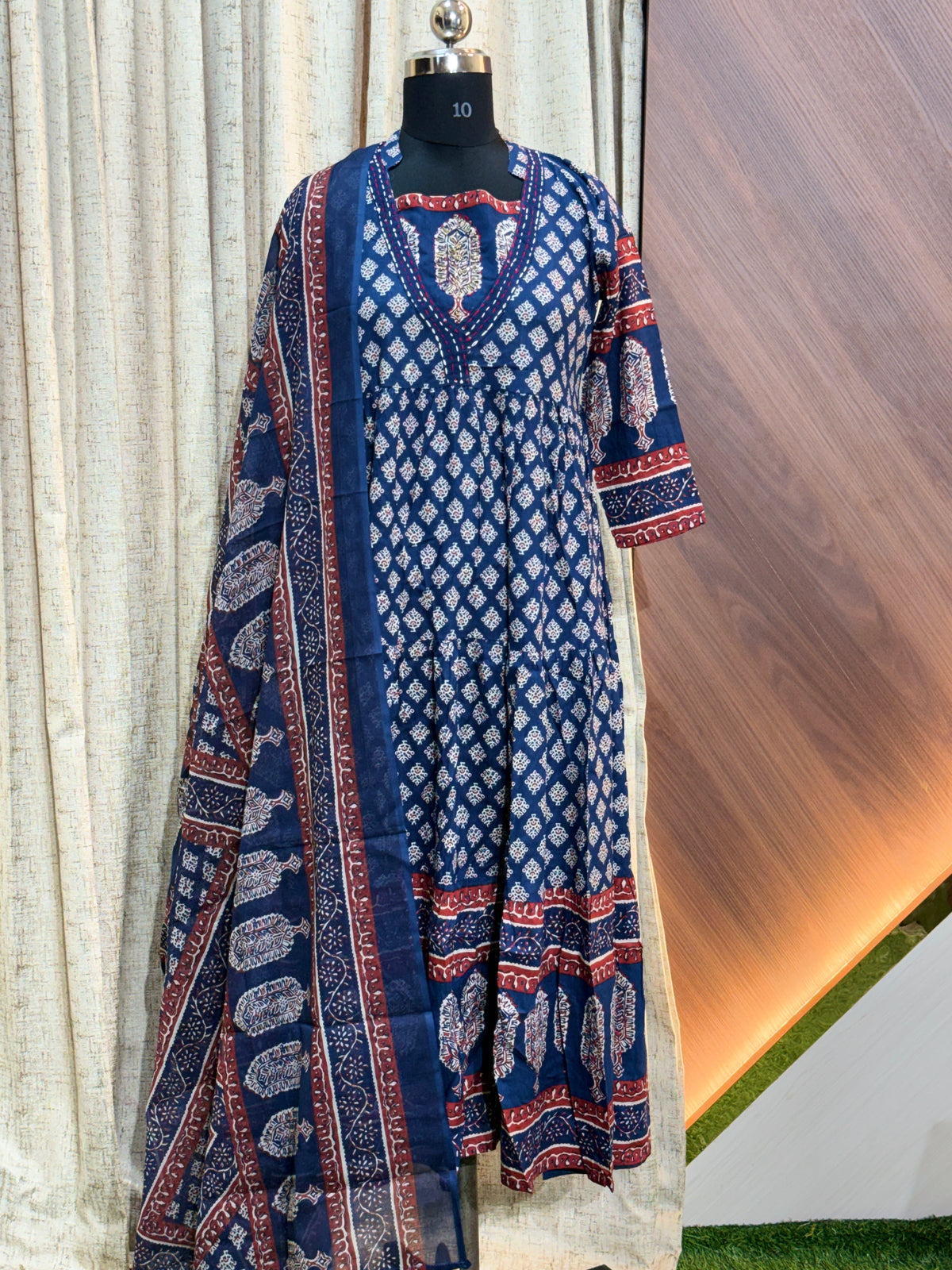S339  -  Anarkali kurtis with duppatta