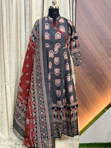 S338  -  Anarkali kurtis with duppatta