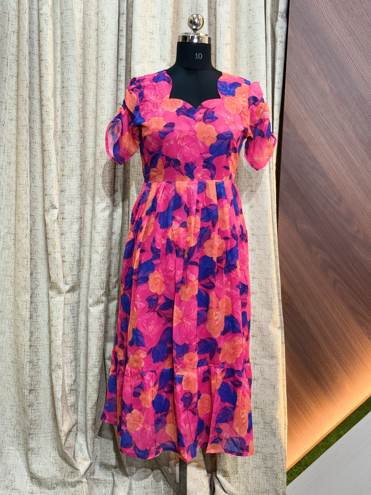 S332 -  Georgette Frock