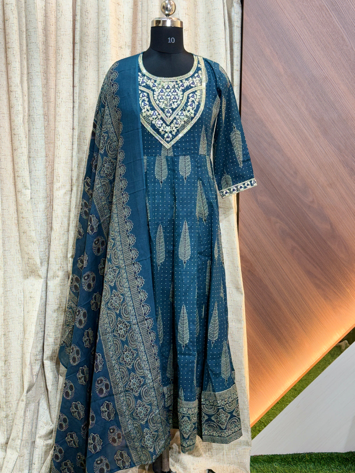 S347  -  Anarkali kurtis with duppatta
