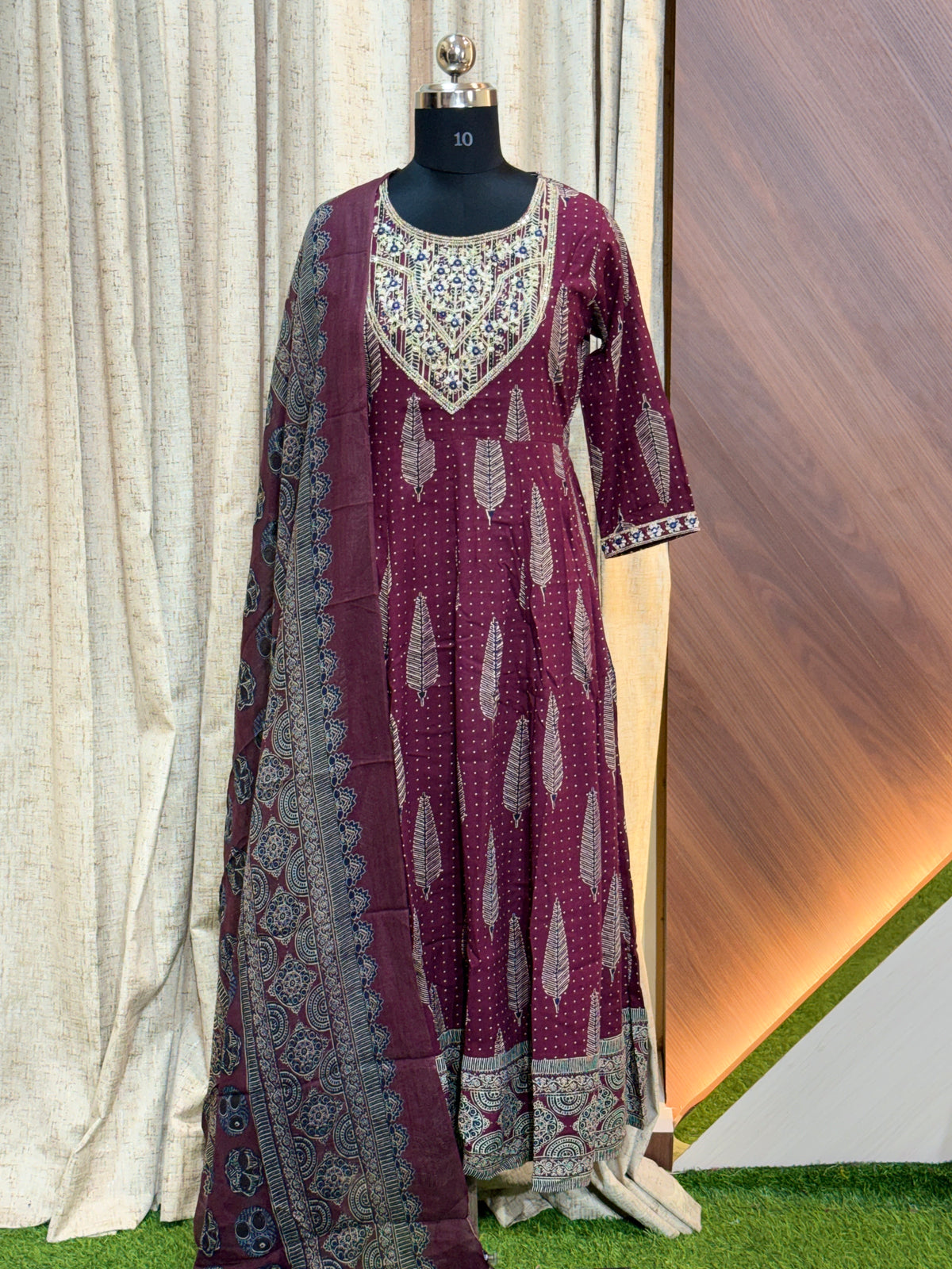 S356 -   Anarkali kurtis with duppatta
