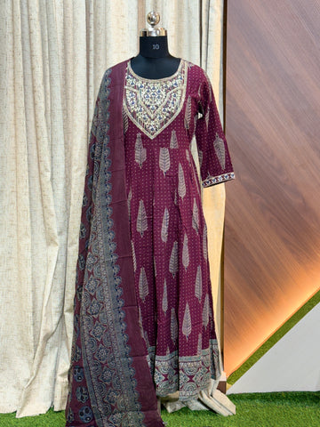 S356 -   Anarkali kurtis with duppatta