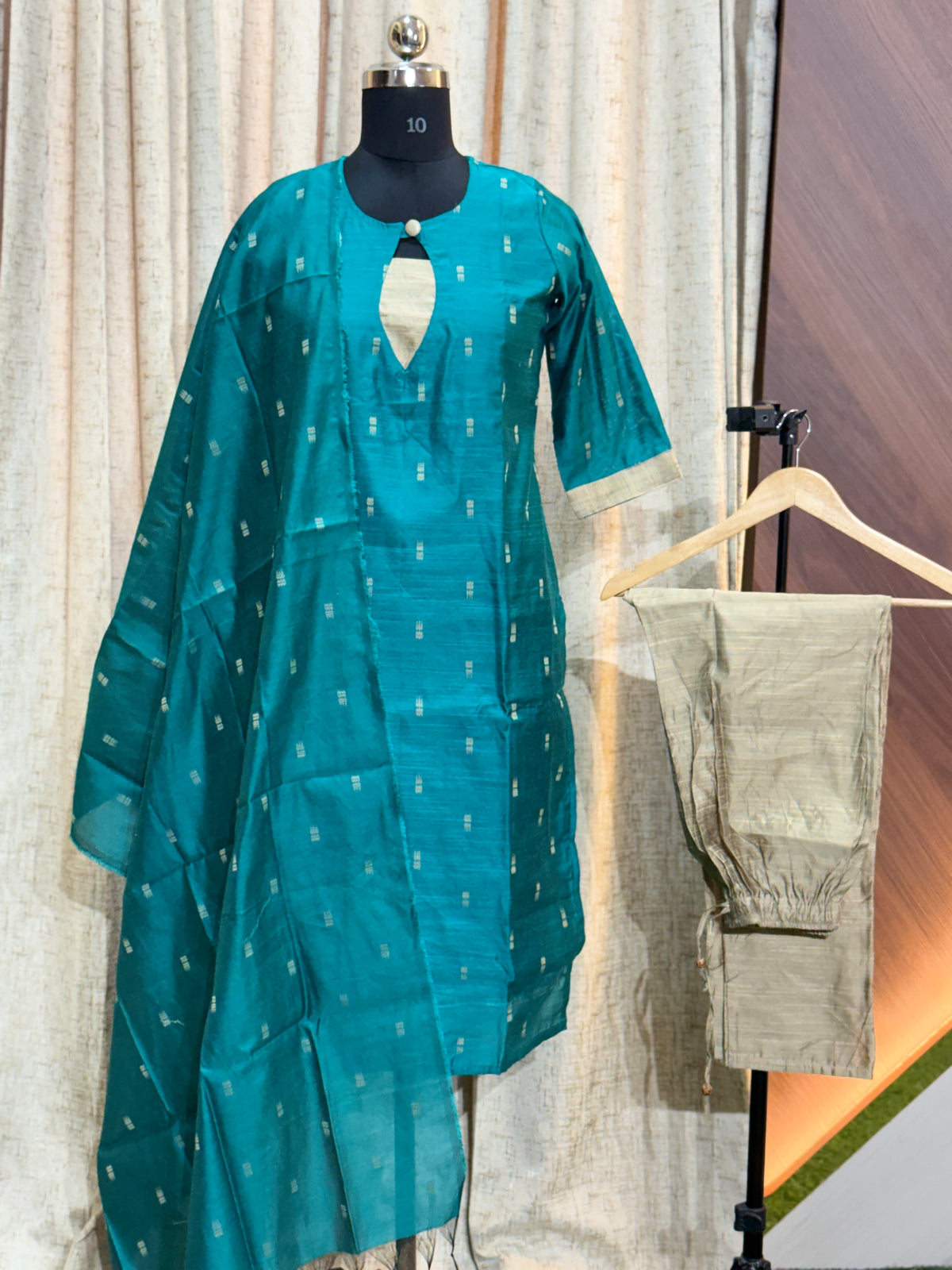 S373 - Kurti with Pant and Dupatta