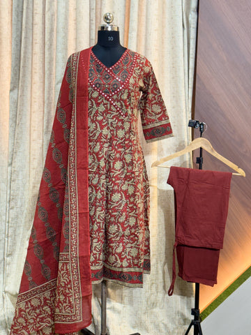 9979  - Kurti with Pant and Dupatta