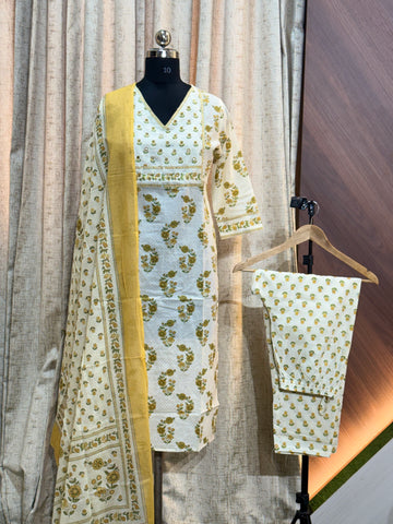 9973  - Kurti with Pant and Dupatta