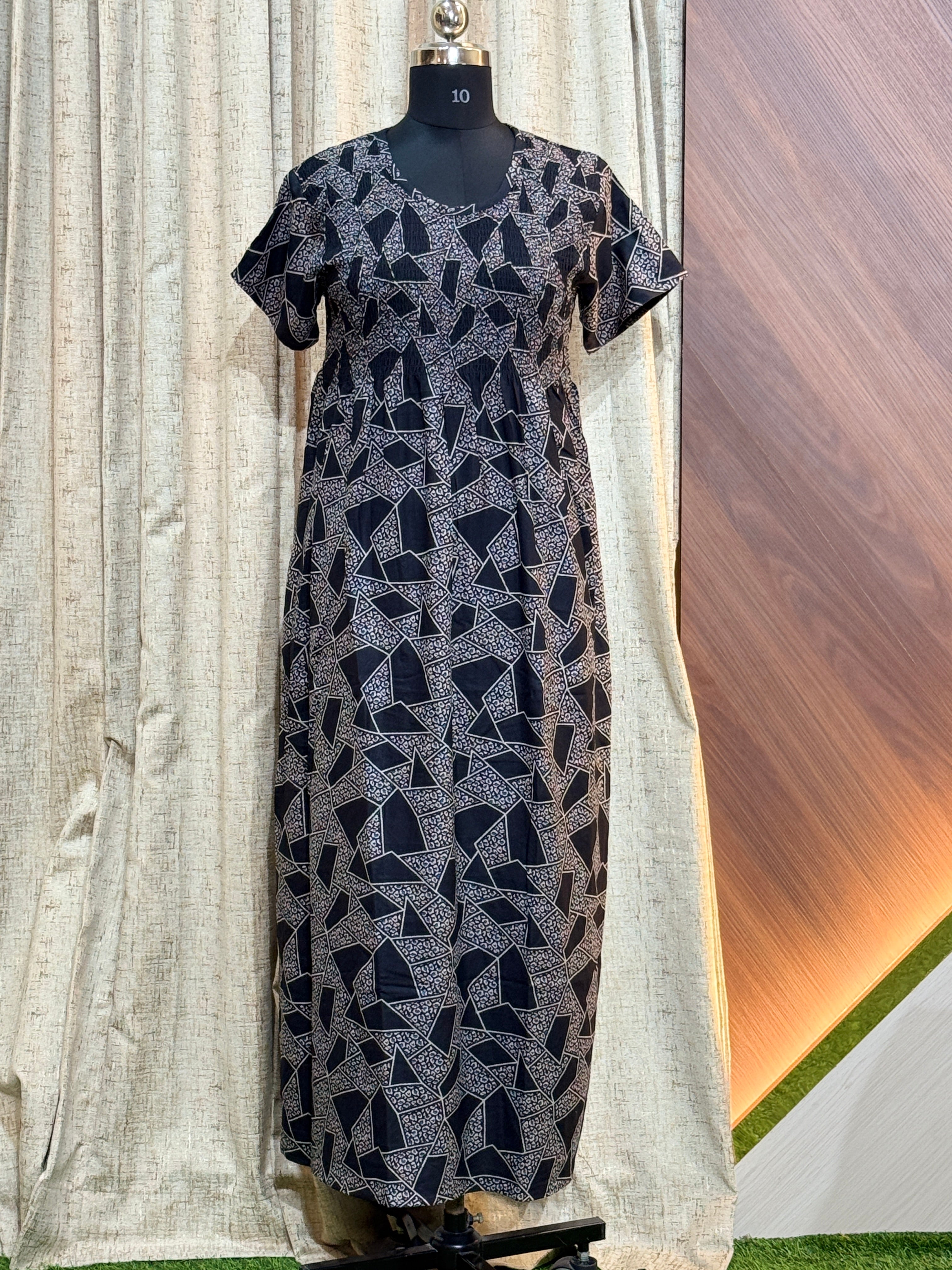A004 - Alpine Nighties
