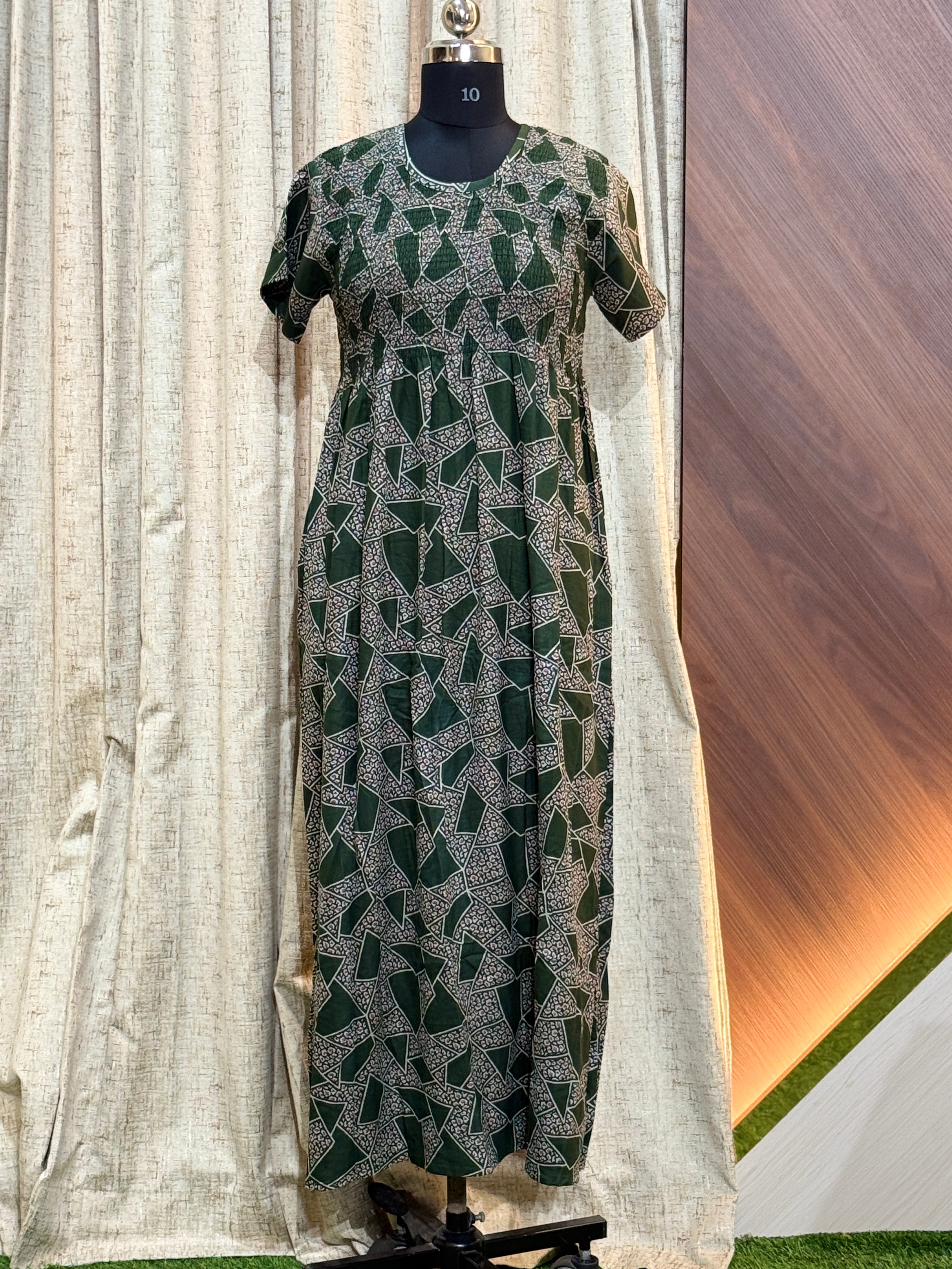 A012 - Alpine Nighties